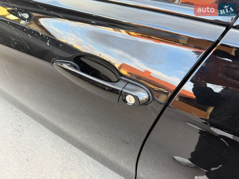 Седан BMW 3 Series 2016 в Киеве