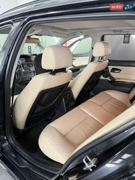 Универсал BMW 3 Series 2010 в Черновцах