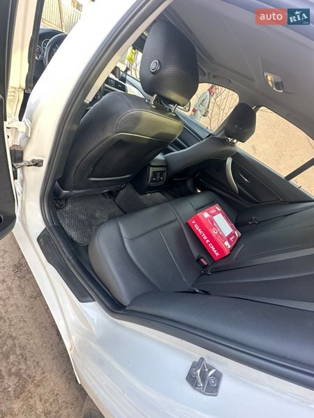 Седан BMW 3 Series 2015 в Измаиле фото 13 Седан BMW 3 Series 2015 в Измаиле