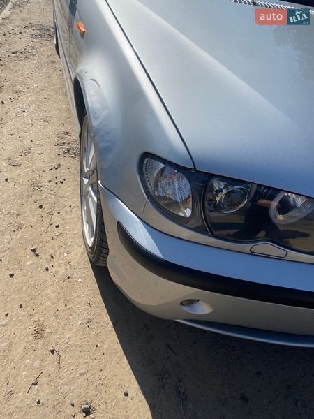 Седан BMW 3 Series 2004 в Чернівцях