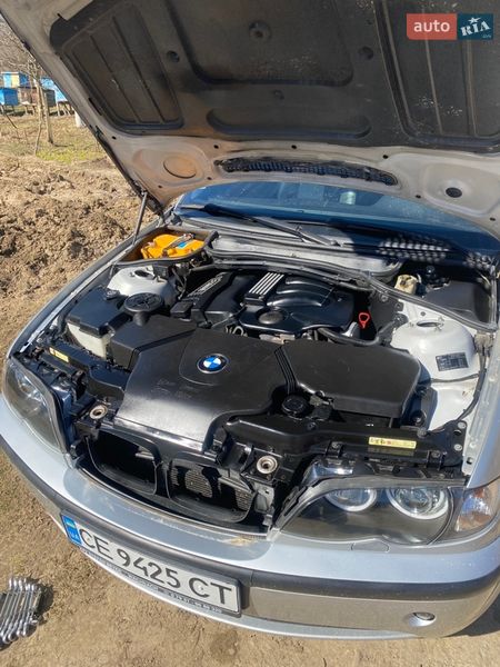 Седан BMW 3 Series 2004 в Чернівцях