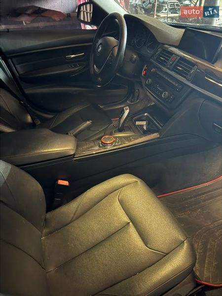 Седан BMW 3 Series 2015 в Львове