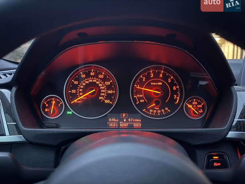 Седан BMW 3 Series 2015 в Києві