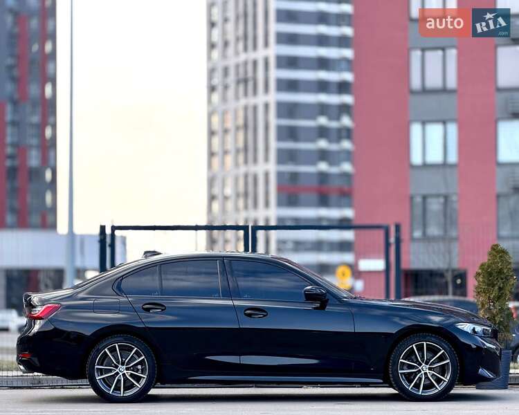 Седан BMW 3 Series 2019 в Киеве