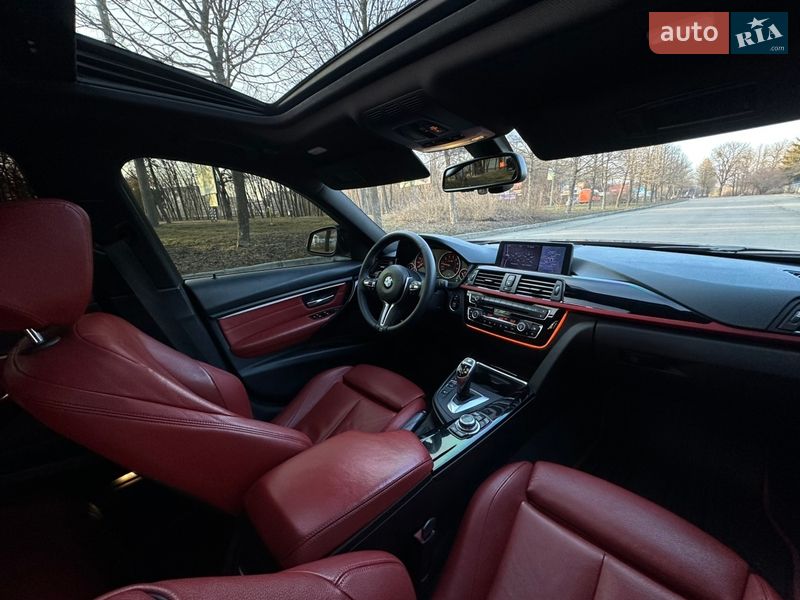 Седан BMW 3 Series 2012 в Умані