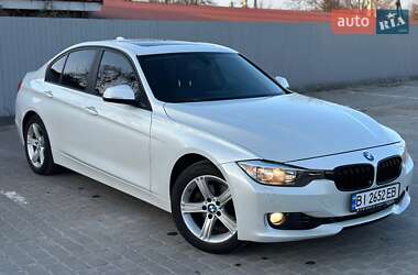 Седан BMW 3 Series 2014 в Кременчуці