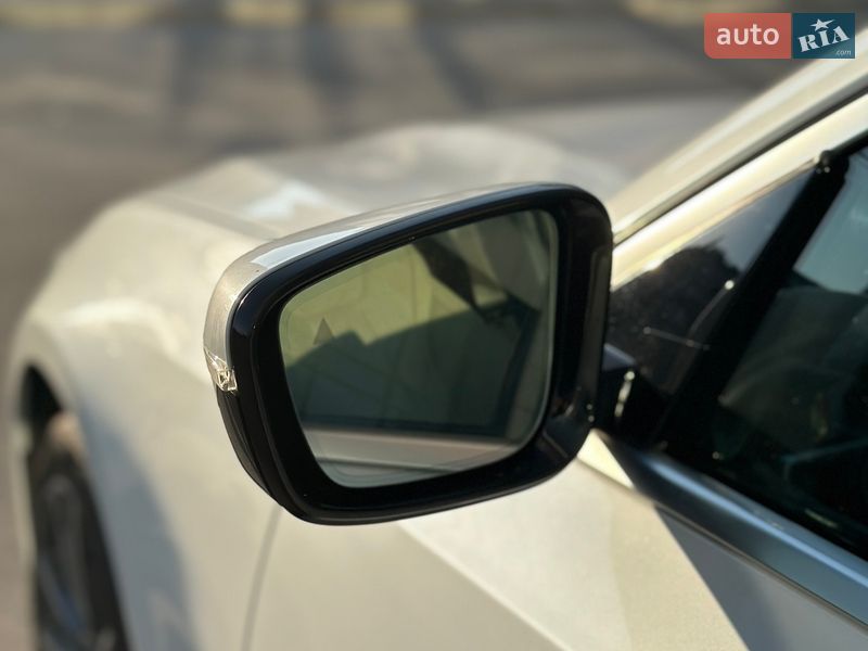 Седан BMW 3 Series 2021 в Харькове