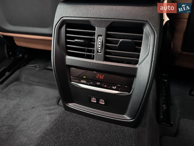 Седан BMW 3 Series 2024 в Киеве фото 72 Седан BMW 3 Series 2024 в Киеве