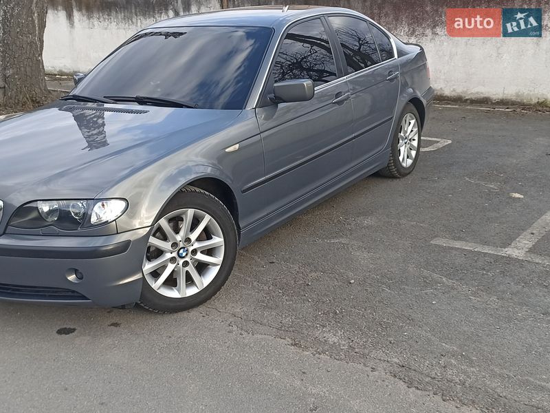 BMW 3 Series 2004