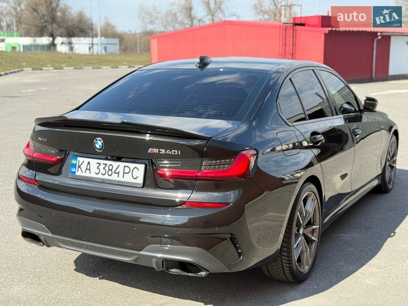 Седан BMW 3 Series 2020 в Киеве