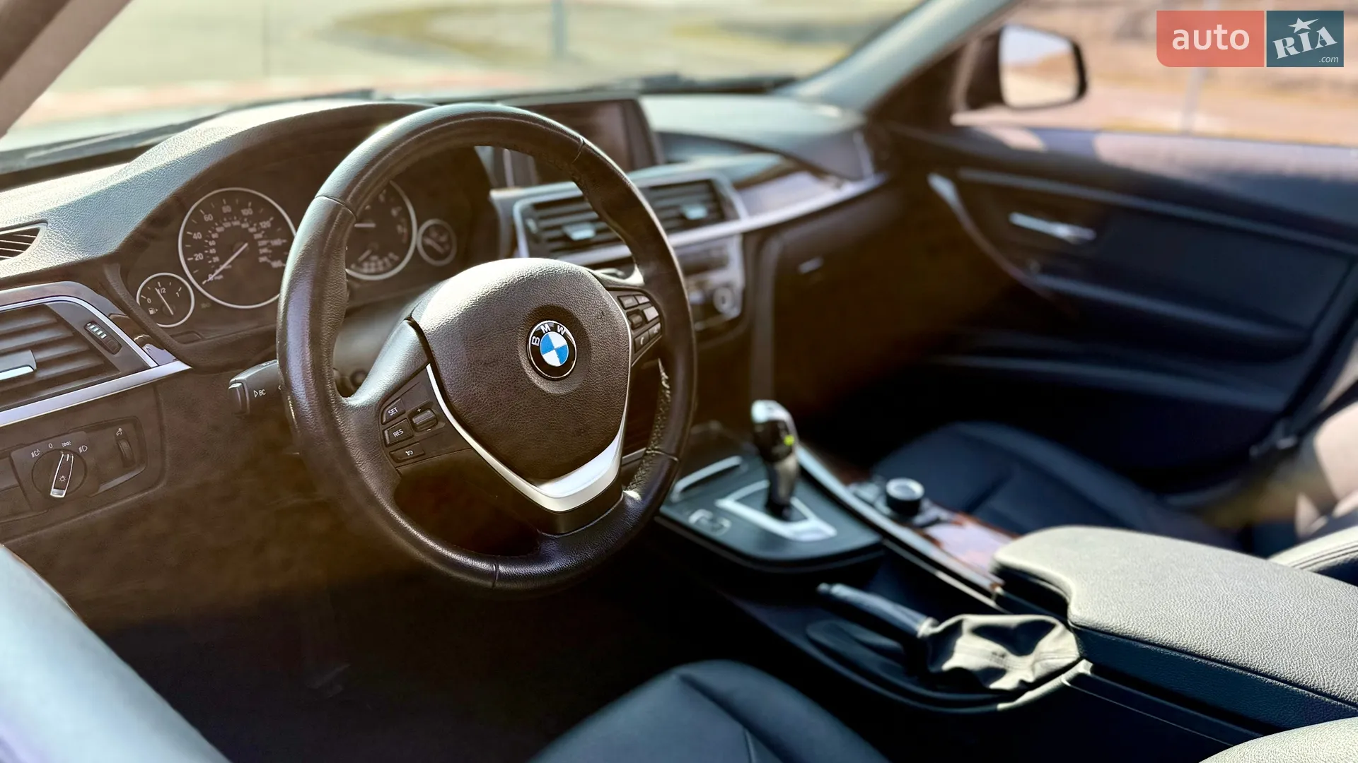 2016 BMW 3er - мініатюра 28