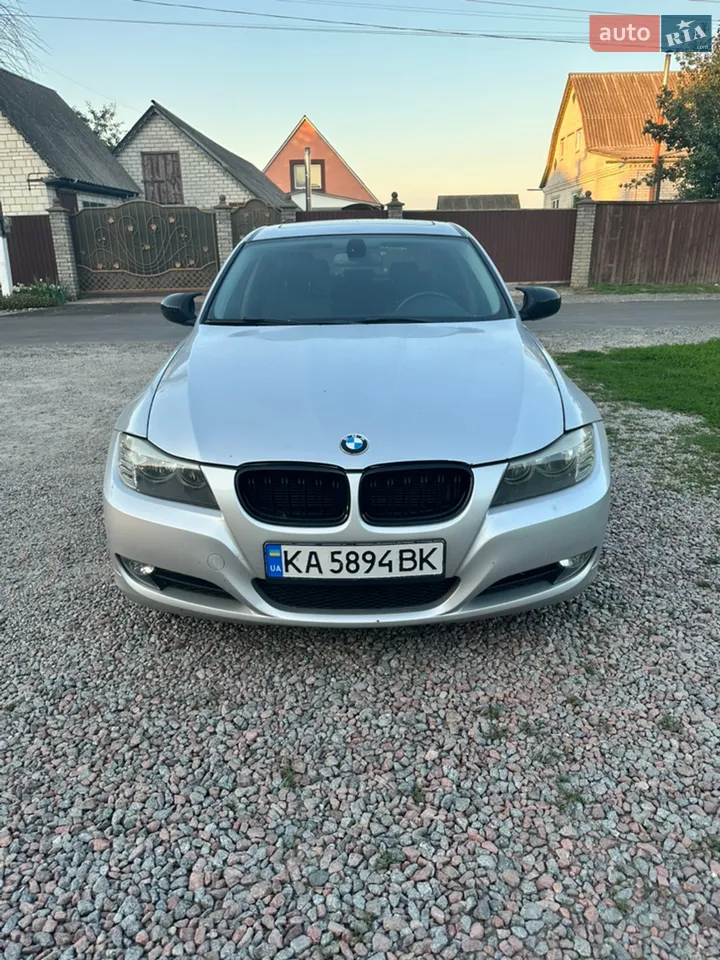 2010 BMW 3er - мініатюра 16