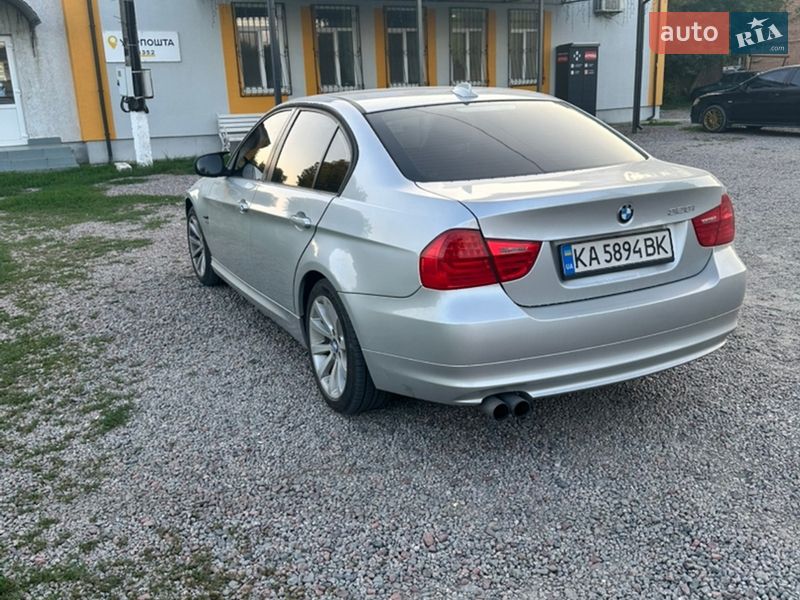 Седан BMW 3 Series 2011 в Киеве фото 5 Седан BMW 3 Series 2011 в Киеве