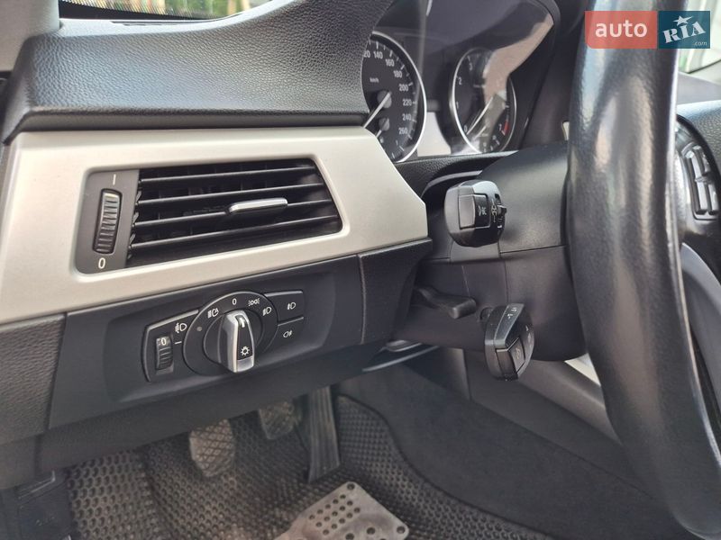 Универсал BMW 3 Series 2010 в Киеве