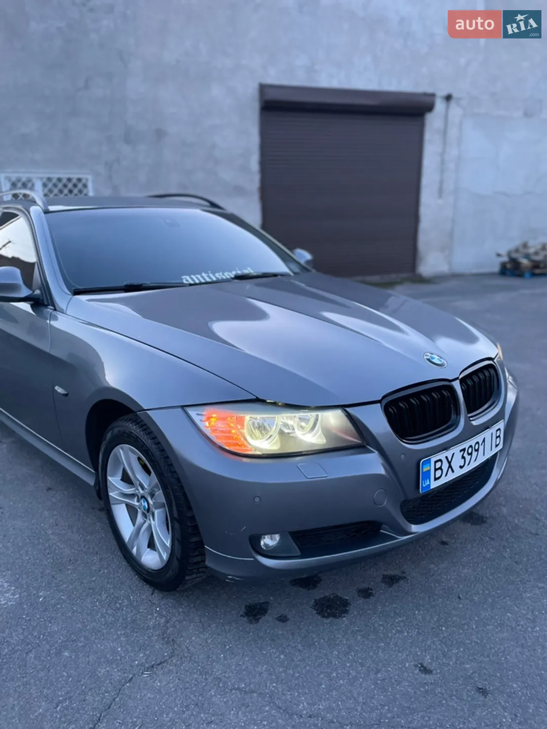 2010 BMW 3er - мініатюра 2