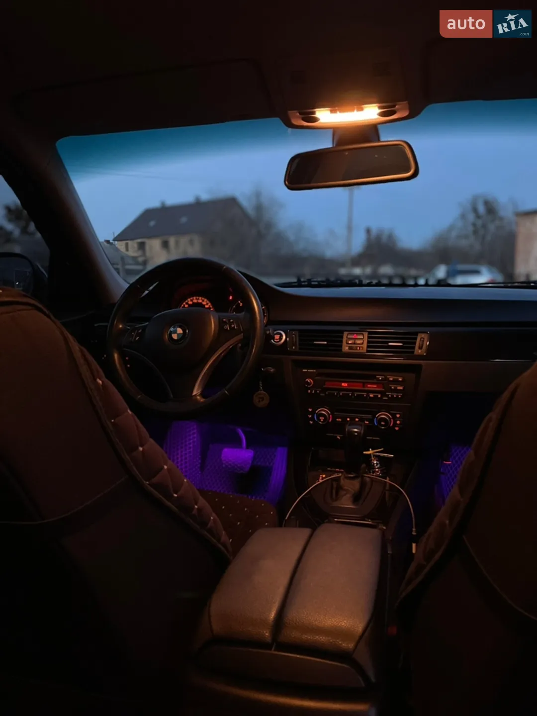 2010 BMW 3er - мініатюра 14