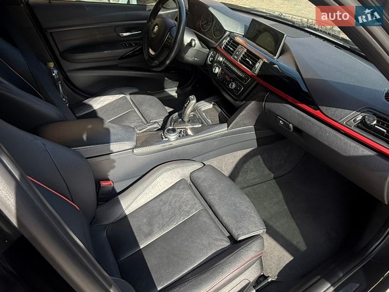 Седан BMW 3 Series 2013 в Ровно