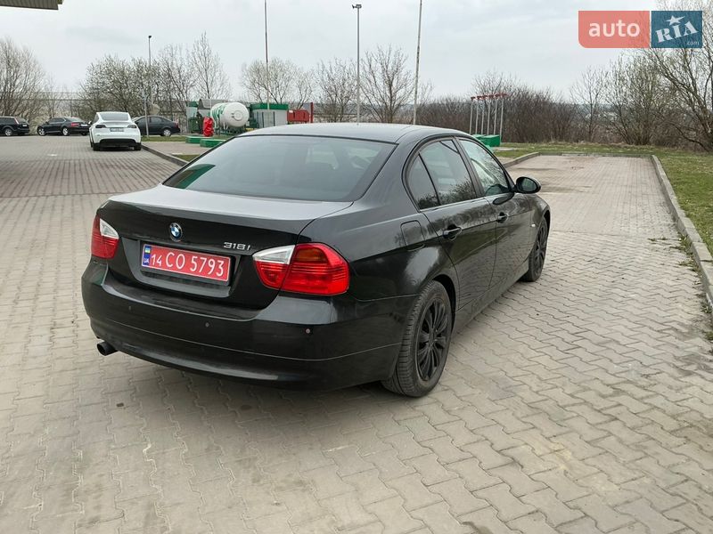 Седан BMW 3 Series 2006 в Ивано-Франковске