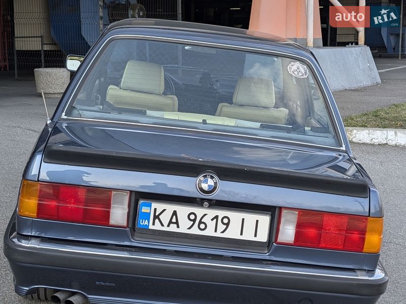 Седан BMW 3 Series 1985 в Киеве