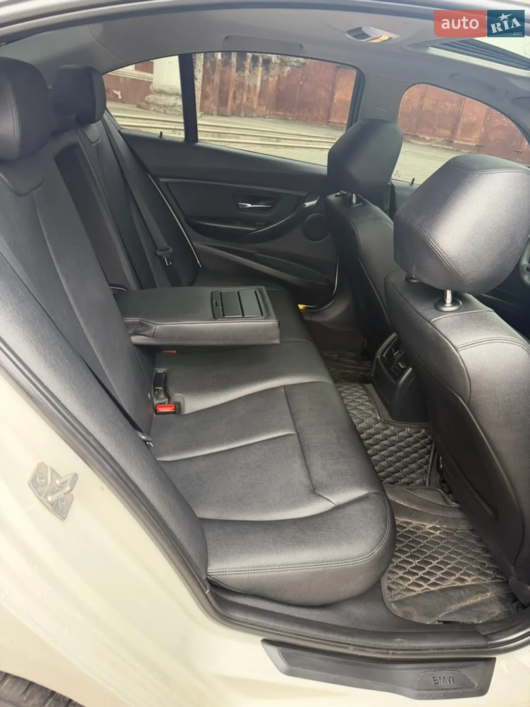2013 BMW 3er - мініатюра 11