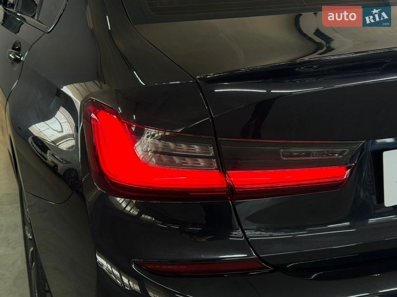 Седан BMW 3 Series 2019 в Одесі