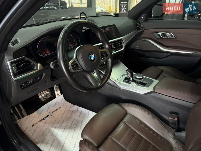 Седан BMW 3 Series 2019 в Одесі