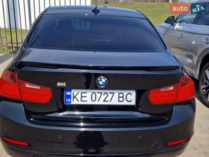 Седан BMW 3 Series 2013 в Кривому Розі
