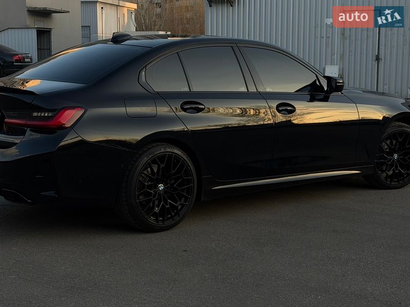 Седан BMW 3 Series 2020 в Киеве
