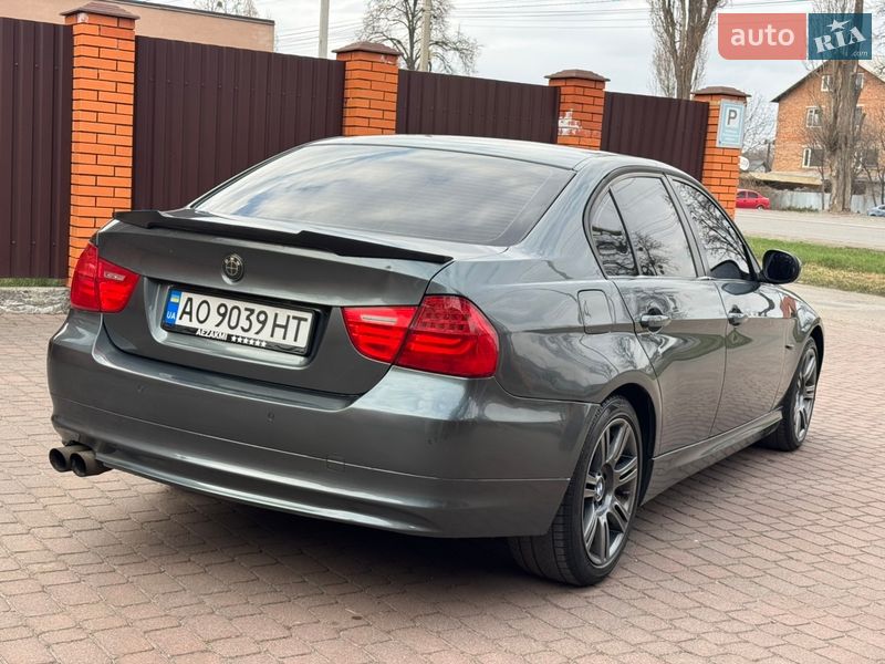 Седан BMW 3 Series 2009 в Хмельницком