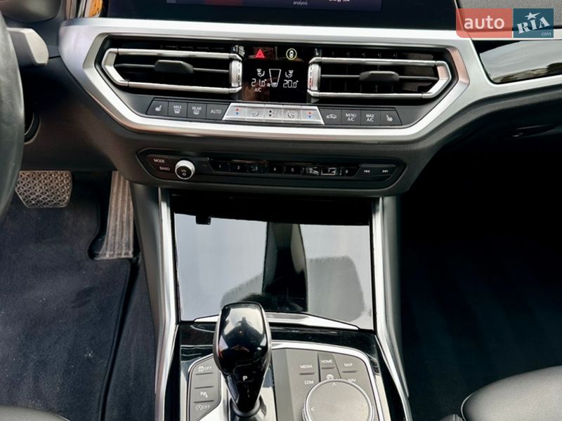 Седан BMW 3 Series 2022 в Киеве