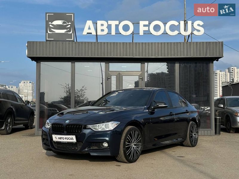 Седан BMW 3 Series 2016 в Киеве
