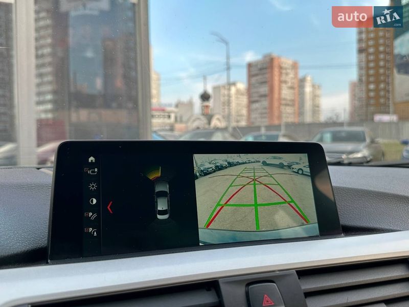 Седан BMW 3 Series 2016 в Киеве