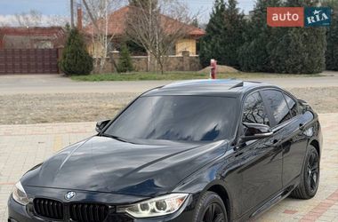 Седан BMW 3 Series 2015 в Ужгороде