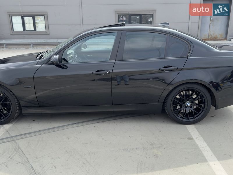 Седан BMW 3 Series 2007 в Киеве