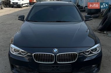 Седан BMW 3 Series 2015 в Львове