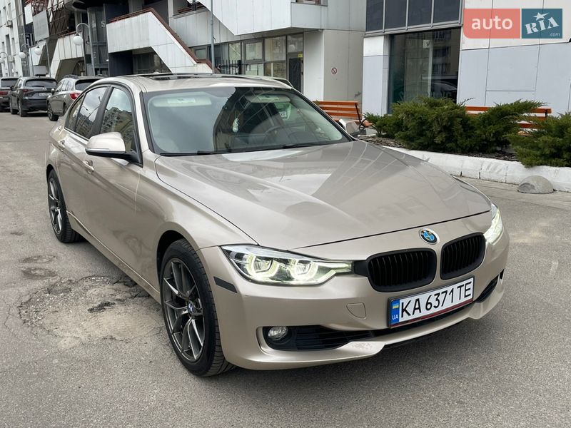 Седан BMW 3 Series 2012 в Киеве
