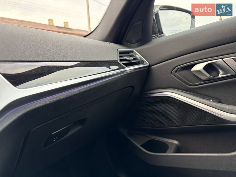 Седан BMW 3 Series 2021 в Каменском