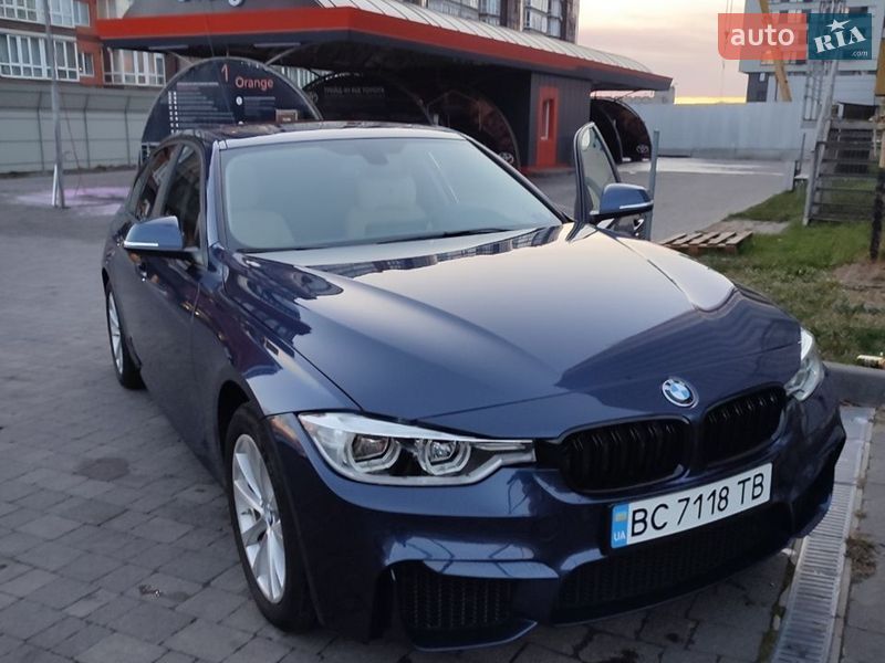 Седан BMW 3 Series 2018 в Львові