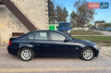 Седан BMW 3 Series 2006 в Волочиске
