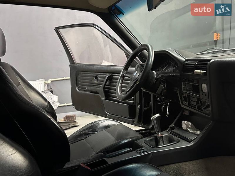 Купе BMW 3 Series 1985 в Николаеве фото 3 Купе BMW 3 Series 1985 в Николаеве