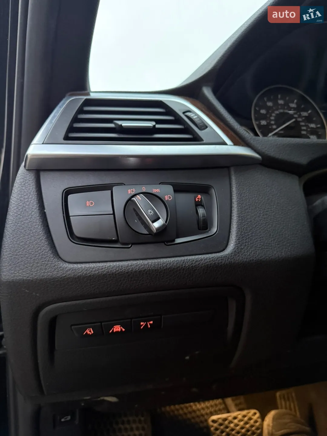 2016 BMW 3er - мініатюра 15