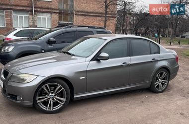 Седан BMW 3 Series 2009 в Черкасах
