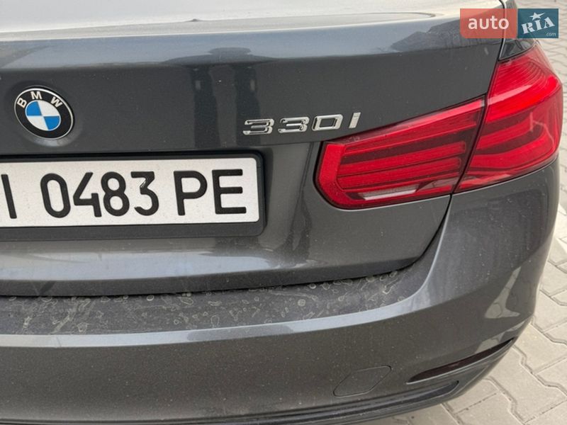 Седан BMW 3 Series 2017 в Фастові