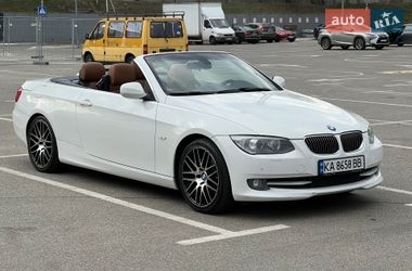 Кабріолет BMW 3 Series 2010 в Києві