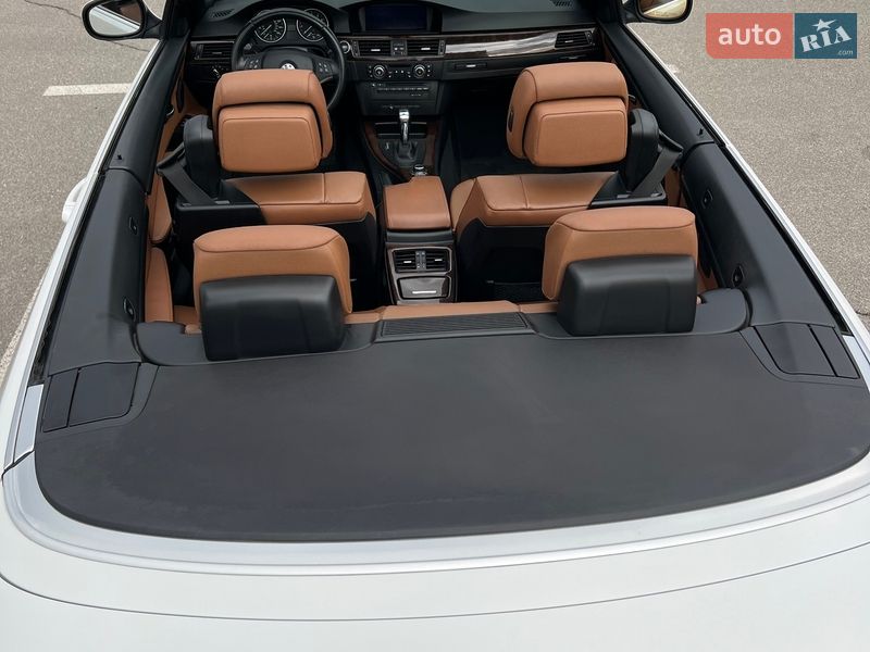 Кабриолет BMW 3 Series 2010 в Киеве фото 8 Кабриолет BMW 3 Series 2010 в Киеве