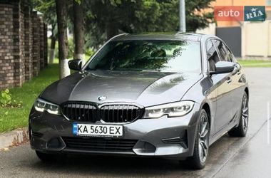 Седан BMW 3 Series 2019 в Тернополі