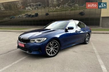 Седан BMW 3 Series 2019 в Запоріжжі