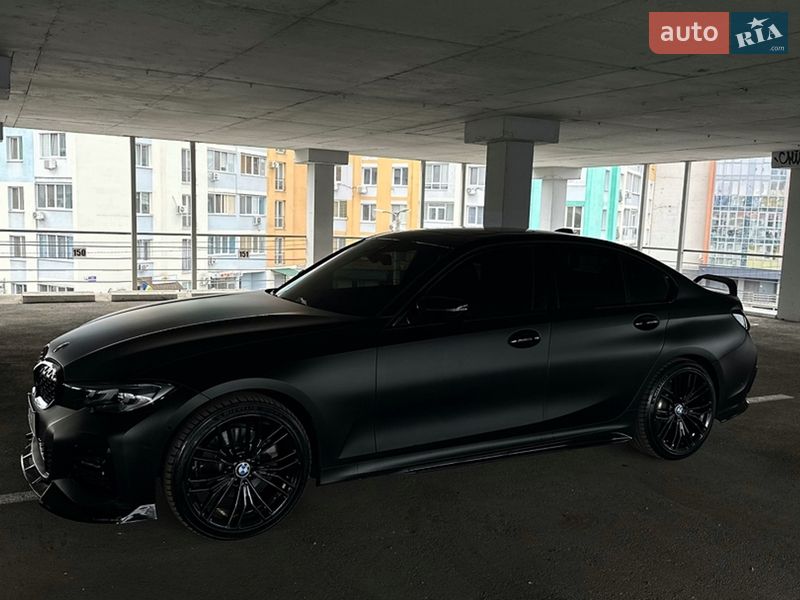 Седан BMW 3 Series 2019 в Харкові