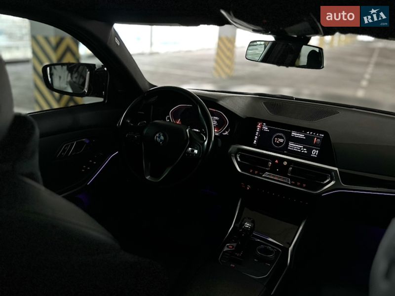 Седан BMW 3 Series 2019 в Харкові