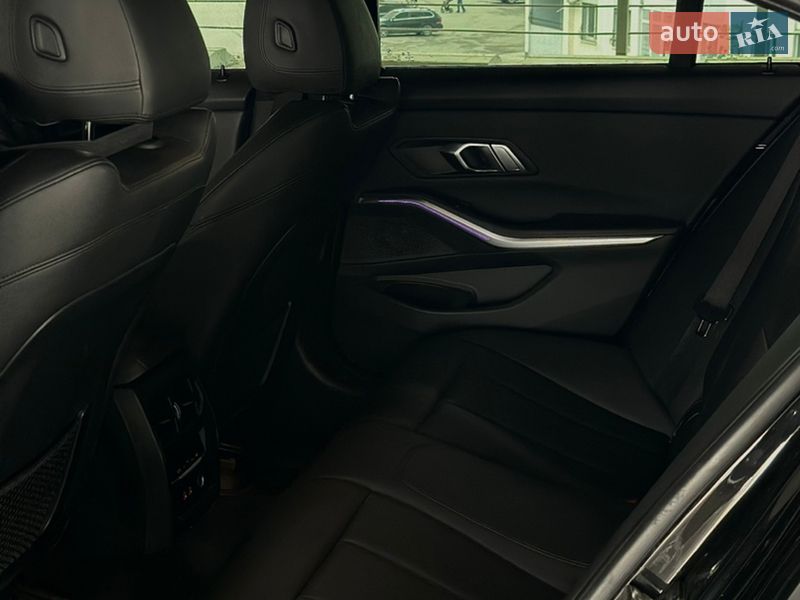 Седан BMW 3 Series 2019 в Харкові